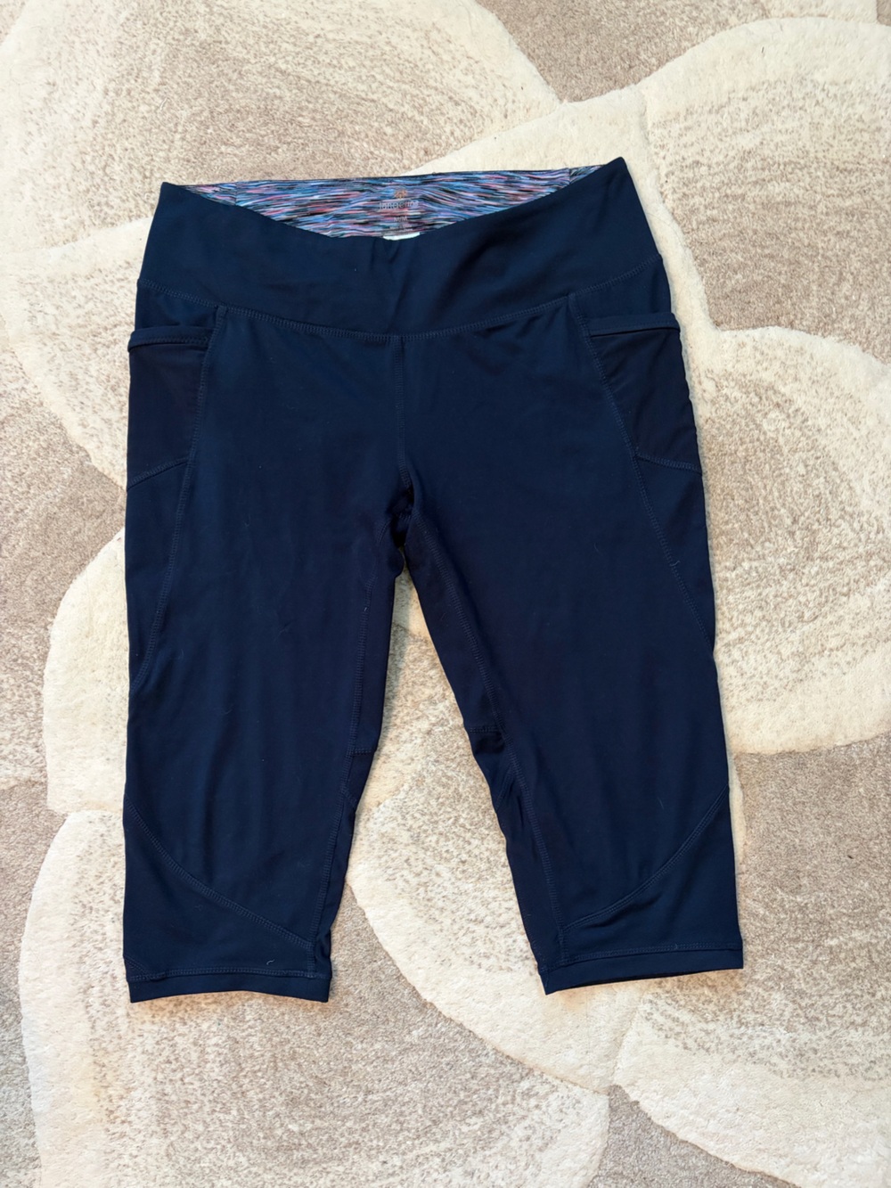 Tangerine Navy Capri Leggings